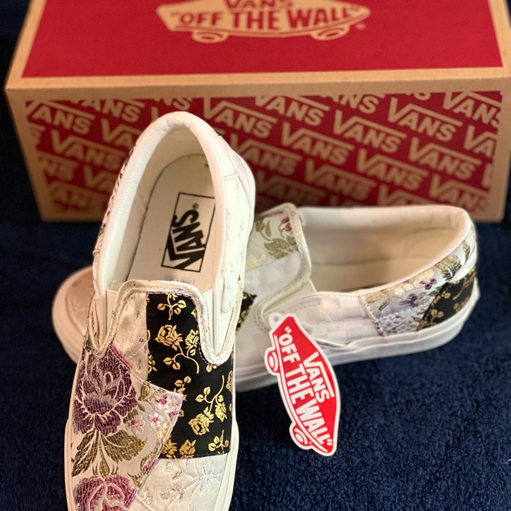 vans - Picture 4 of 5